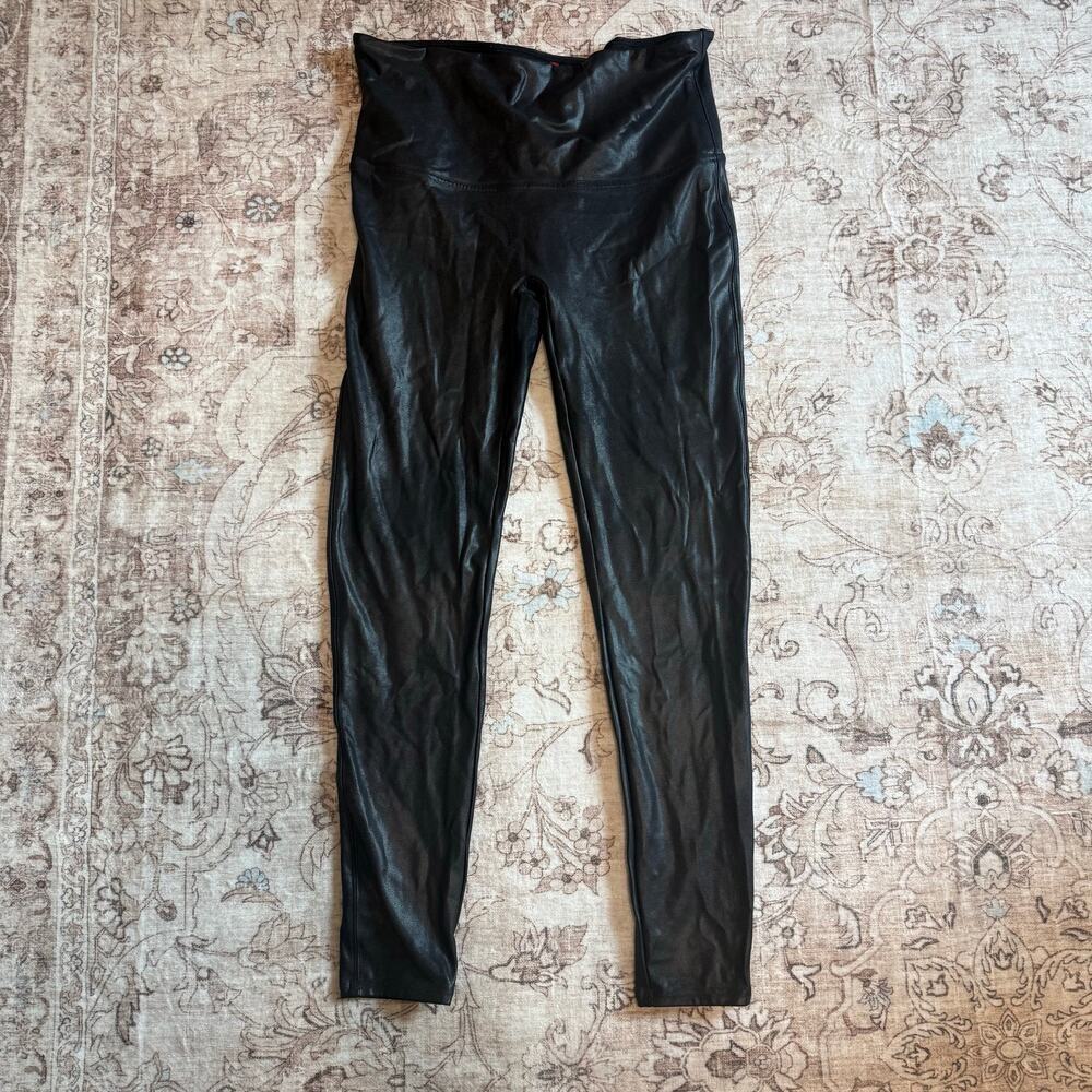 Spanx Shiny Black Faux Leather Stretch Leggings Womens Size 1X EUC